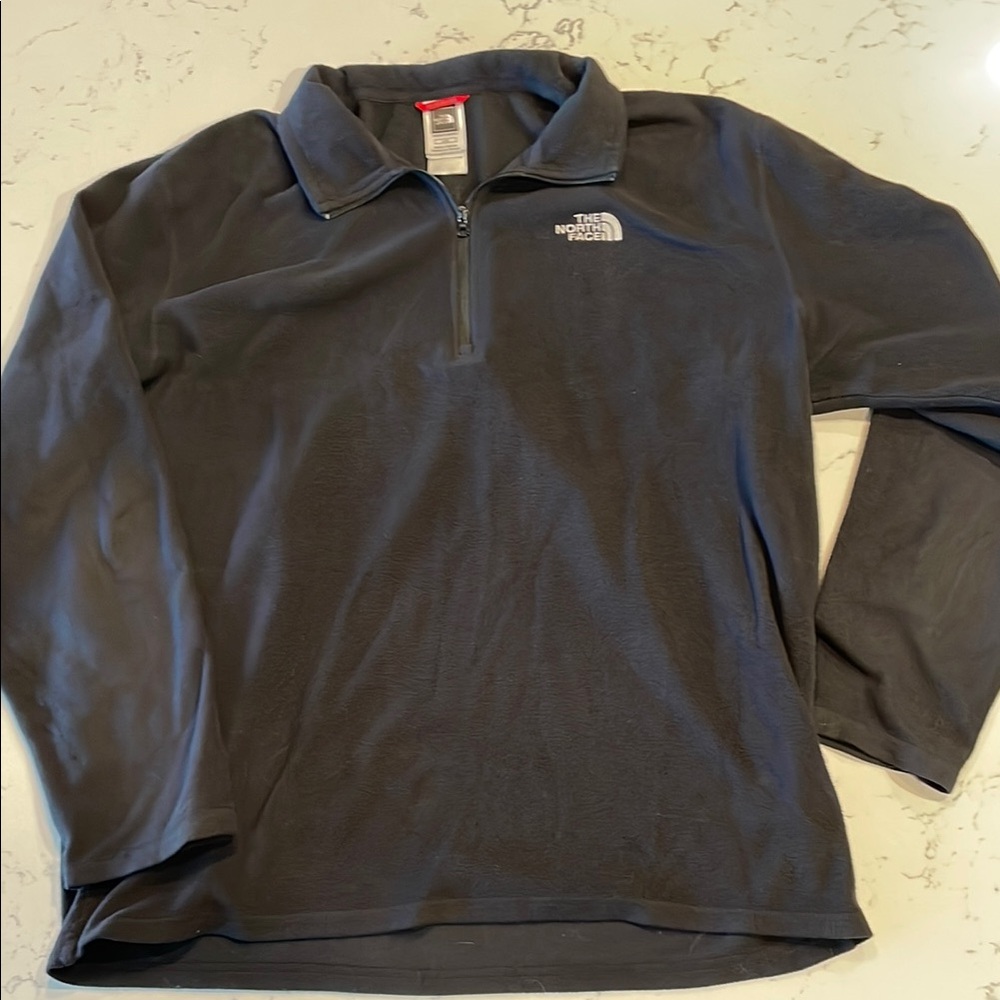 USED, size L, The North Face Charcoal Quarter-Zip Fleece